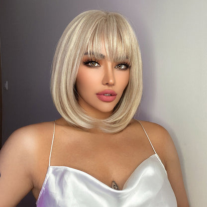 Bailey | Blonde Wig | Straight Bob Wig | 14 inch Wig | TM Pop
