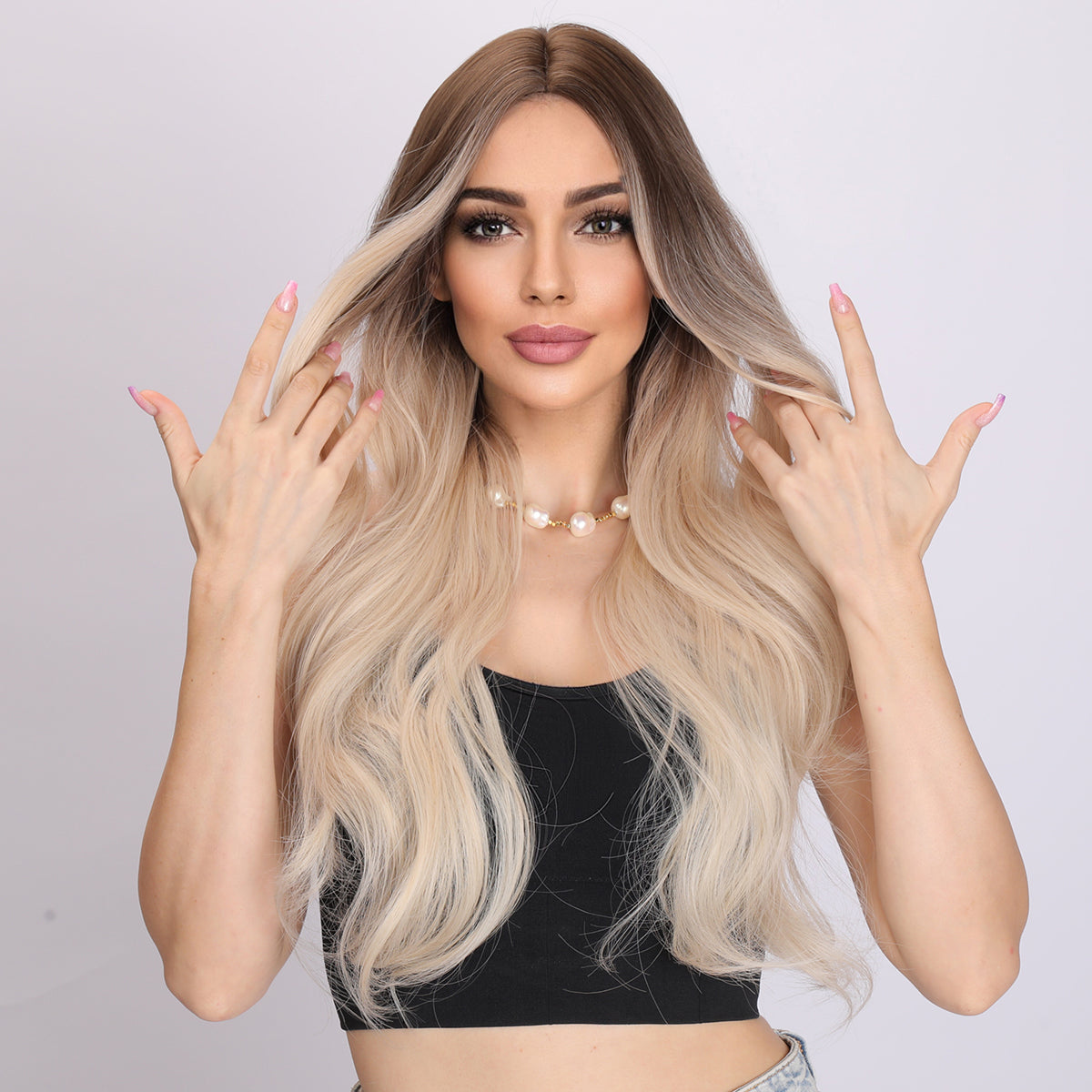Khloe | Ombre Brown to Blonde Wig | Loose Wave Wig | 26 inch Wig | TM Pop