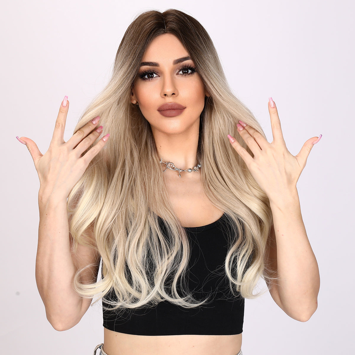 Alana | Blonde Gradient Wig | Loose Wave Wig | 26 inch Wig | TM Pop